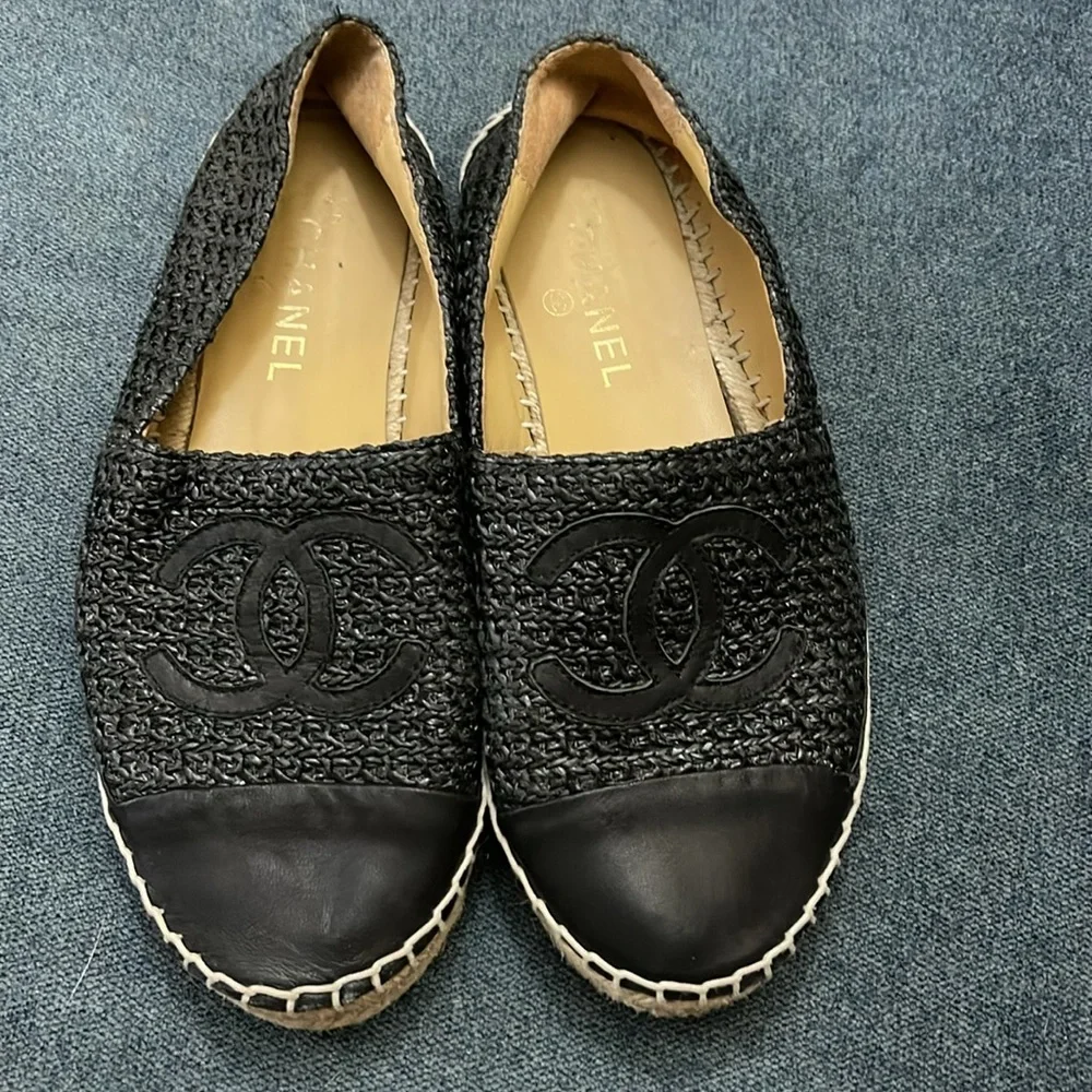CC Black Espadrille Flats - Picture 3 of 15
